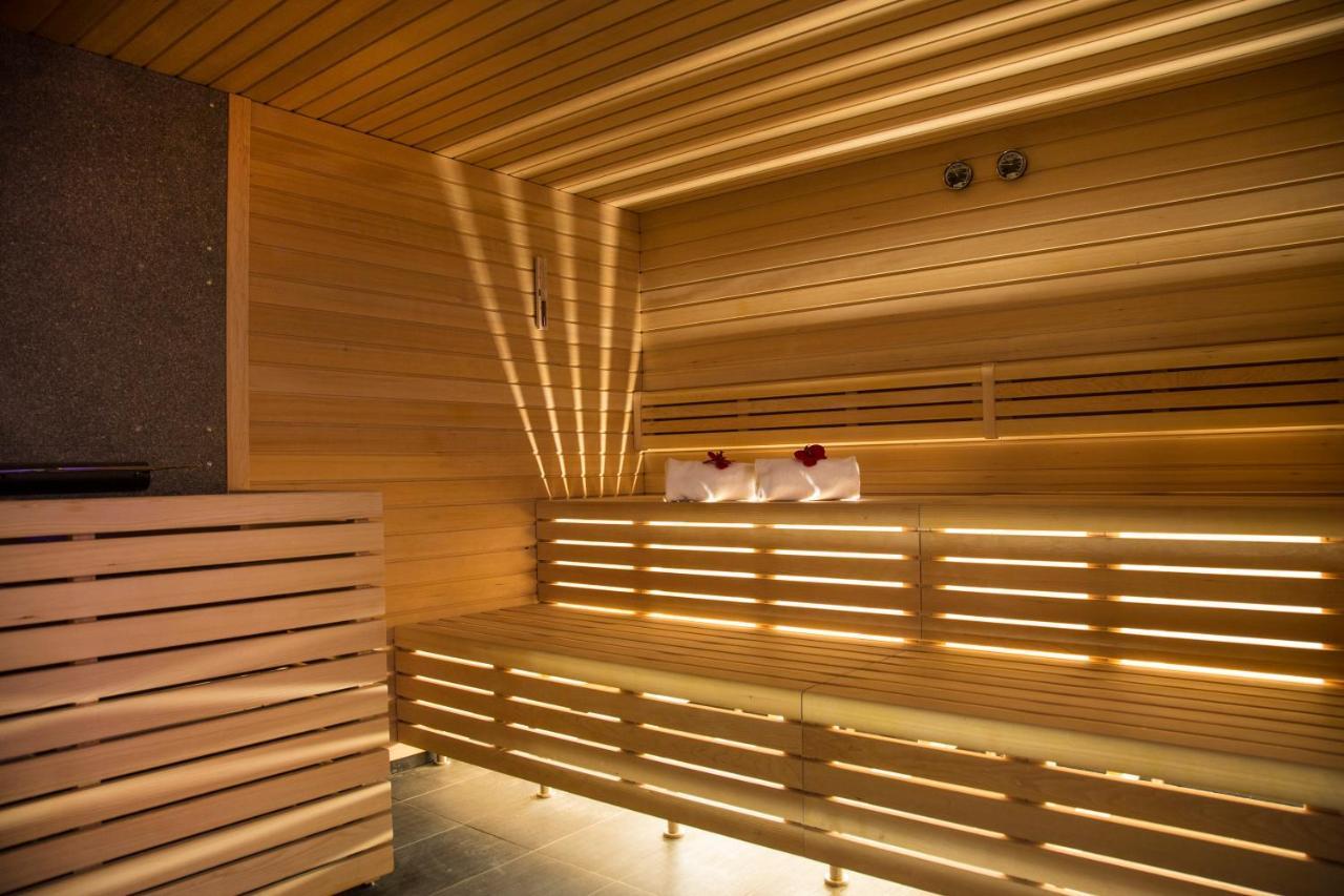 Blu Hotel Senales - Hotel Zirm มาโซคอร์โต ภายนอก รูปภาพ